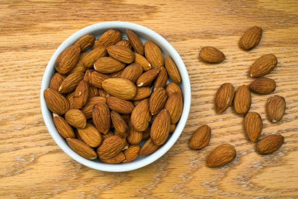 تصویر 1 از فروش بادام درختی + قیمت خرید به صرفه